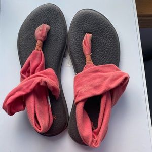 Sanuk yoga sling sandals